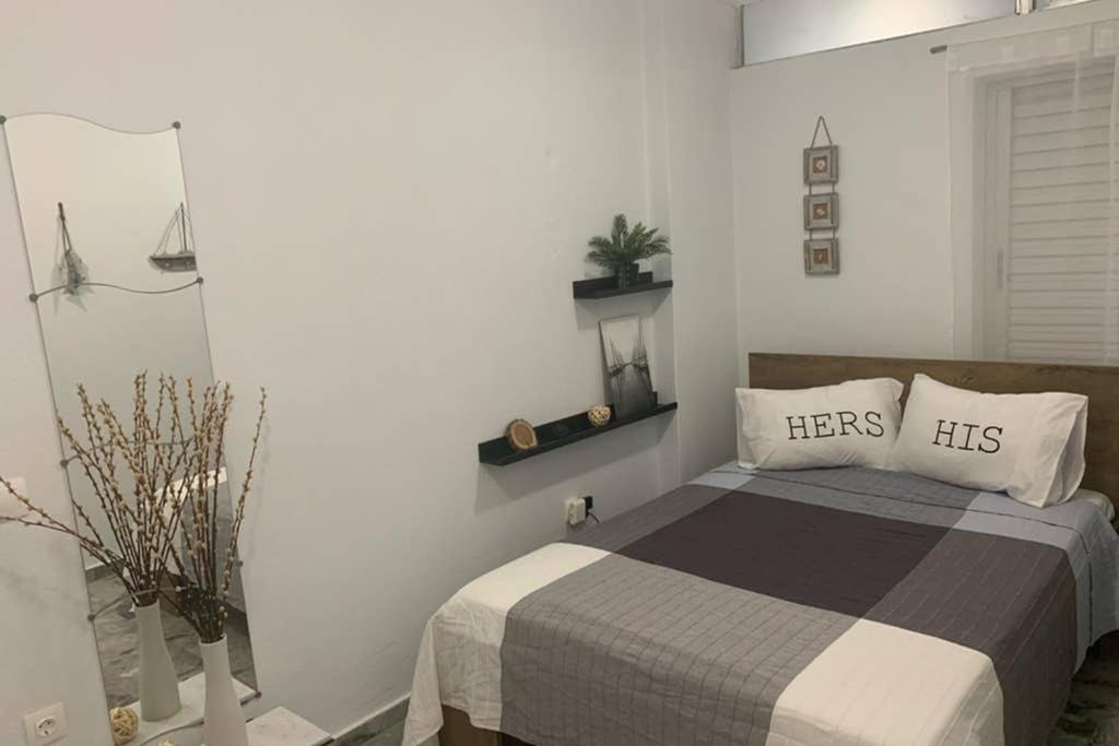 Beachfront Garden Apartment- Atlas Complex Loutraki  Eksteriør bilde